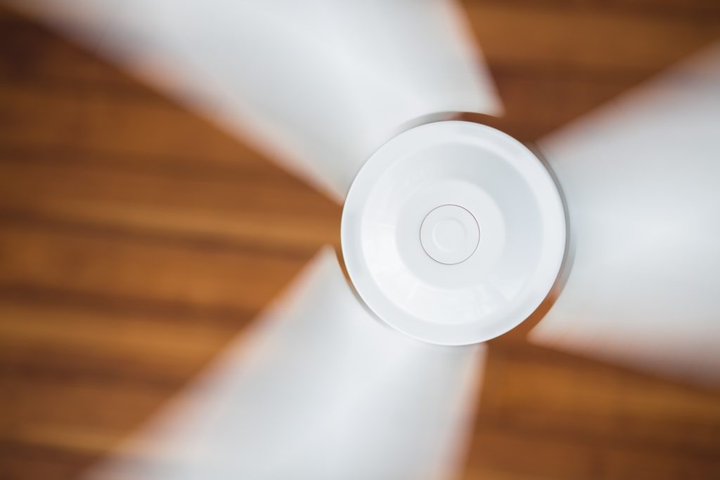 sleep-with-fan